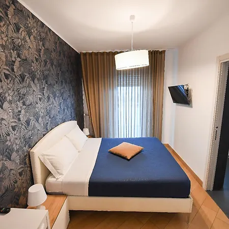 Karol Wojtyla Airport Guest house